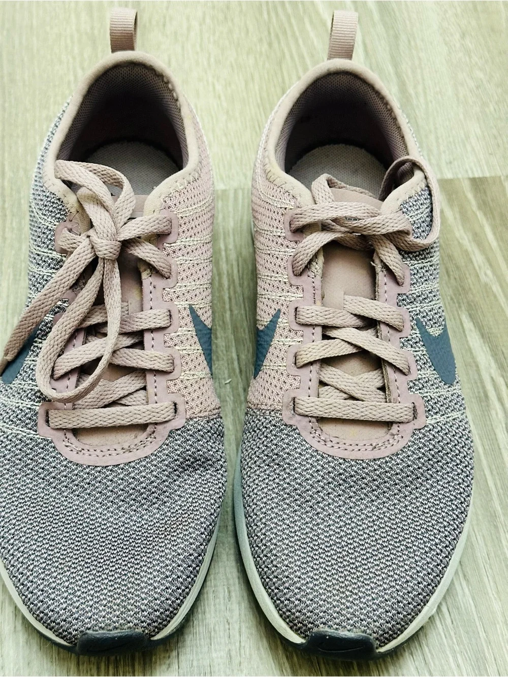 Nike Rose Pink and Gray Knit Running Sneakers Size 6